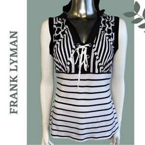 🛍️3/$40 Frank Lyman Sleeveless Hooded Top
Lace Up Detail Black White Size 8